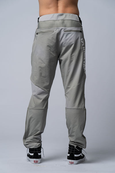 RAW Riding Pants used sage/white - WITH LOGO