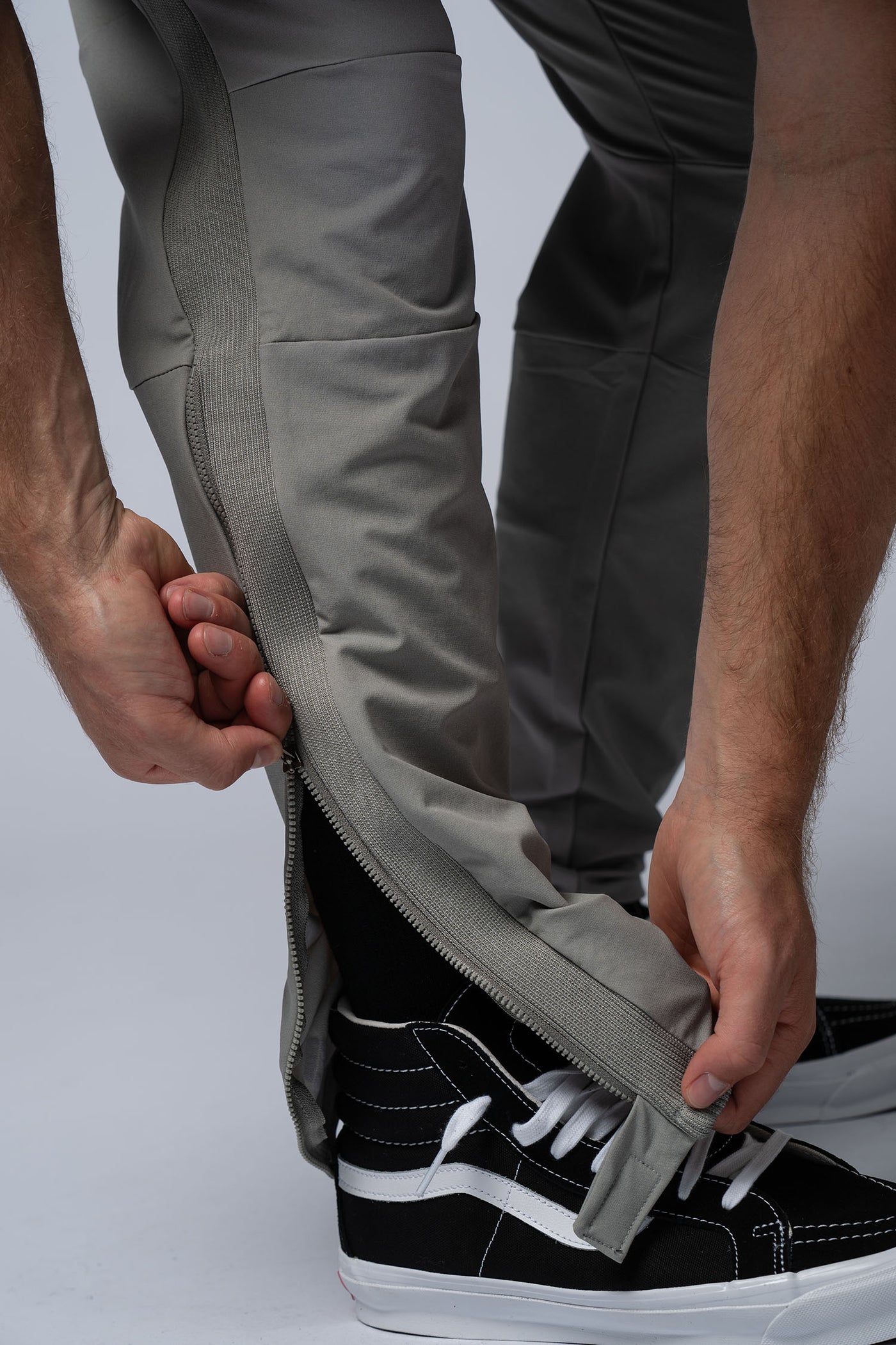 RAW Riding Pants used sage/white - WITH LOGO