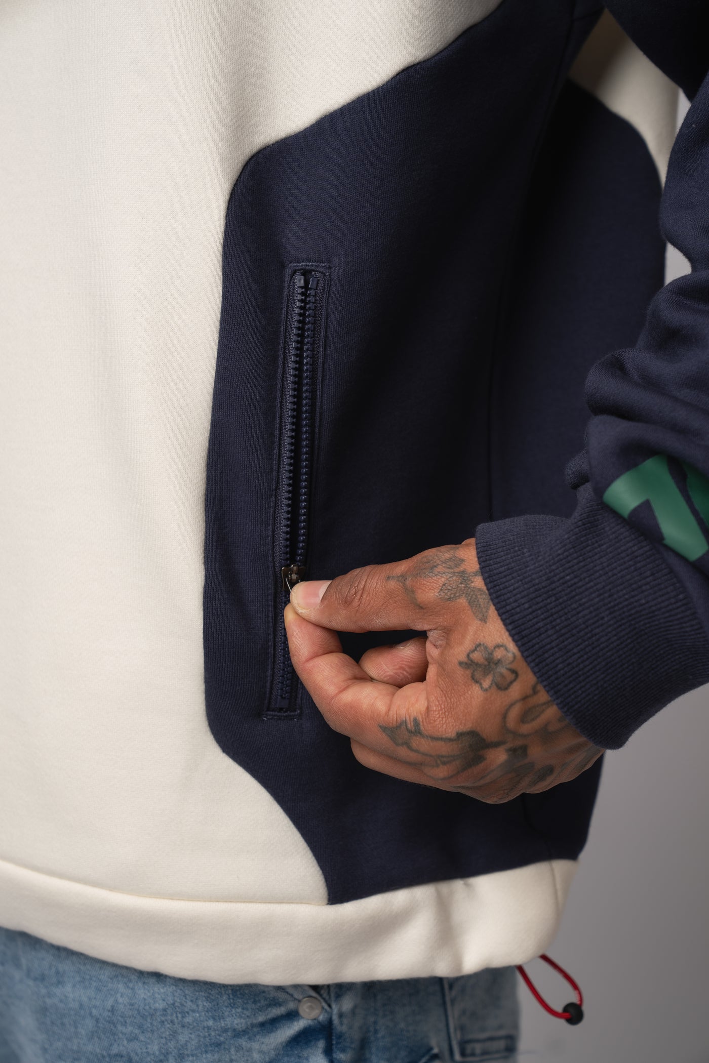 Race Half Zip Sweater bone