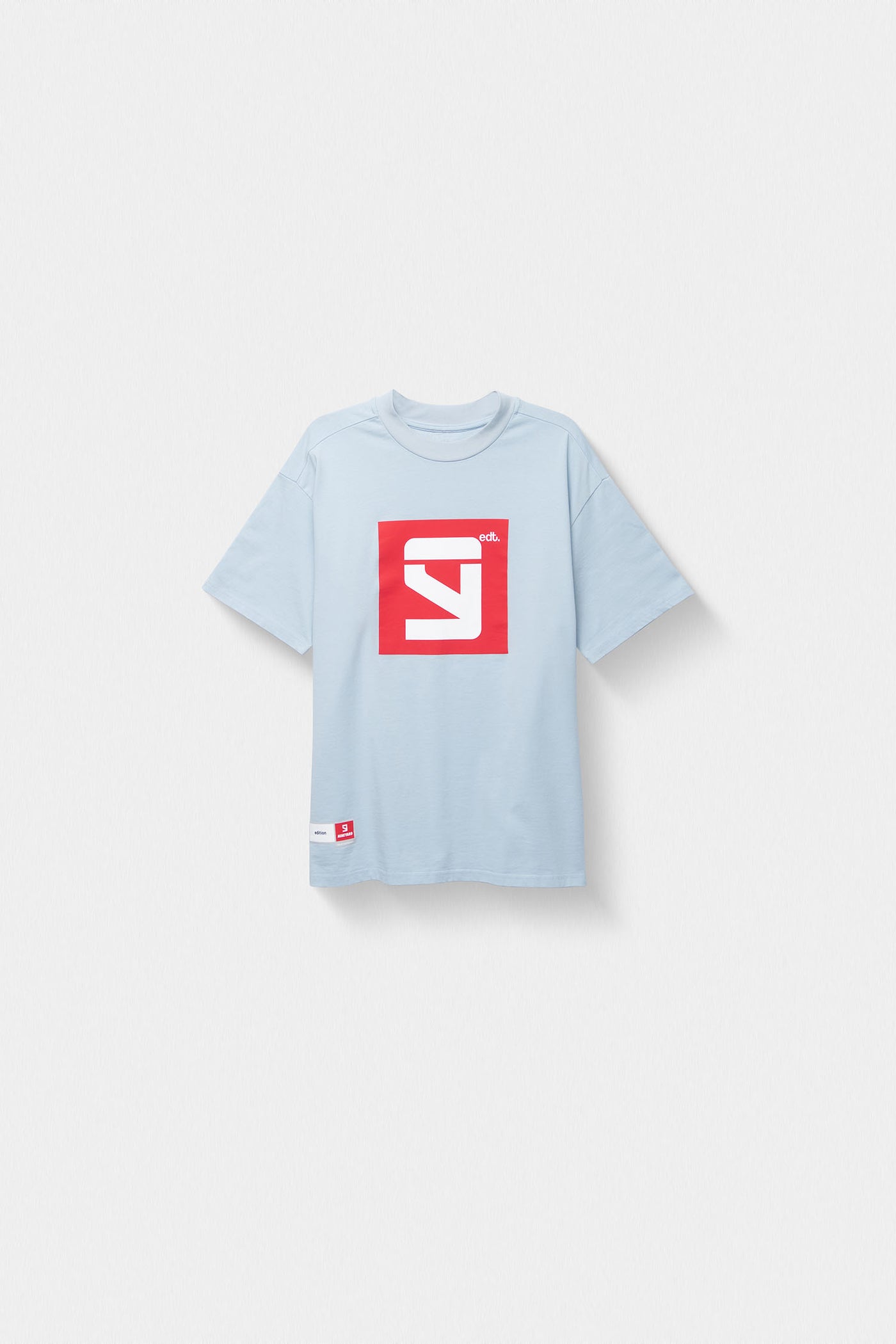 EDT. Oversize T-Shirt light blue