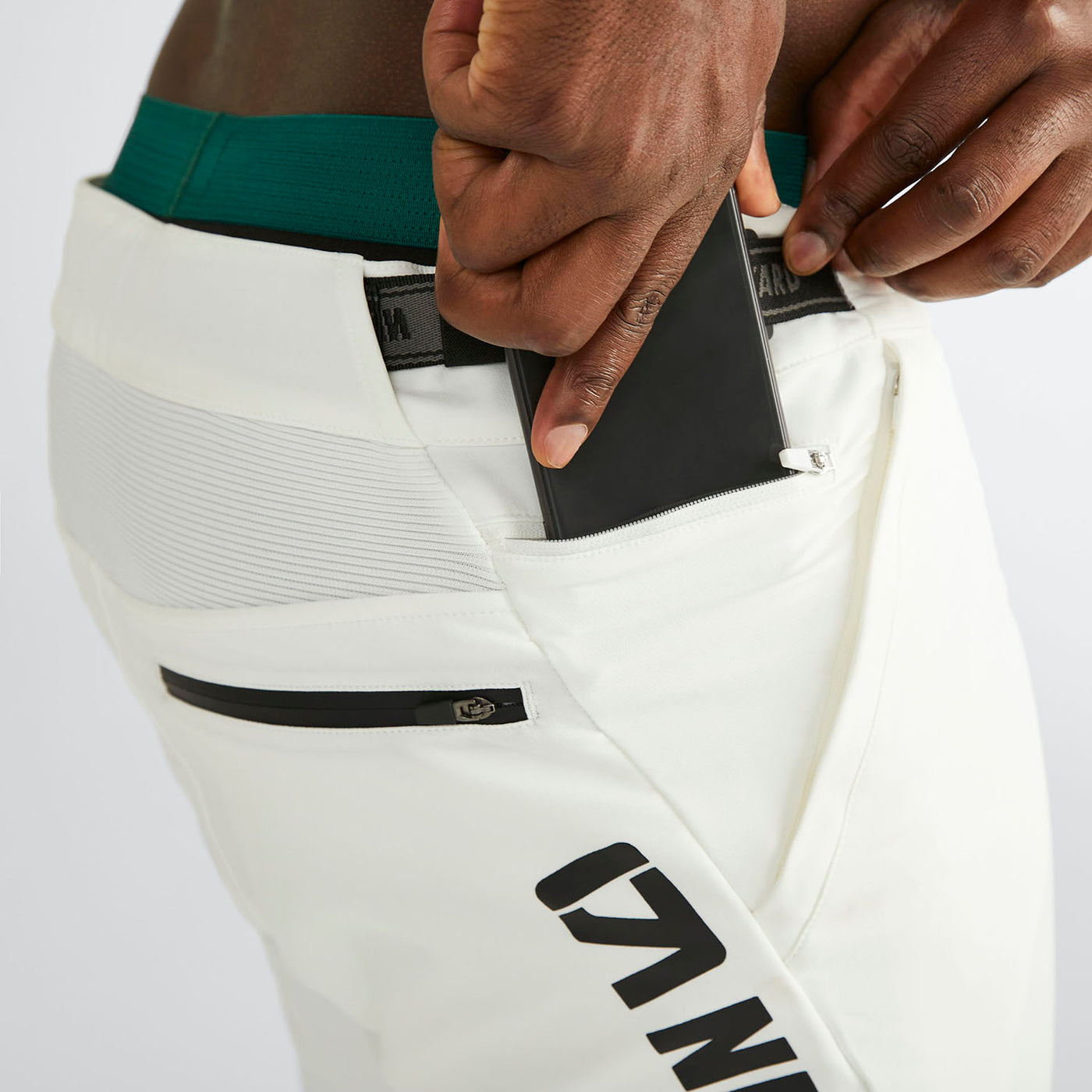 Signature Tech Riding Pants